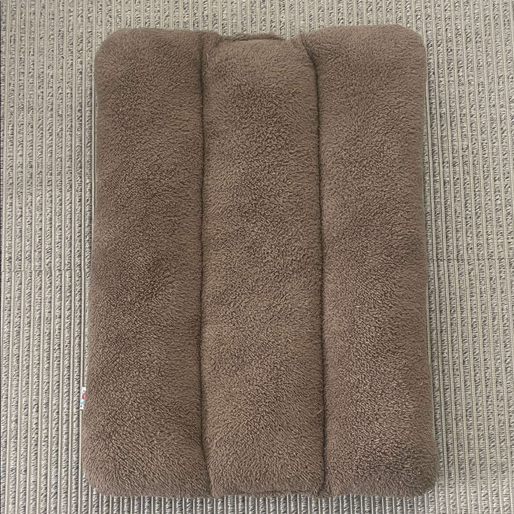 Cozy Brown Dog Bed